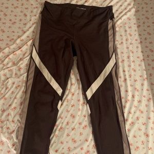 Fashion Nova workout leggings